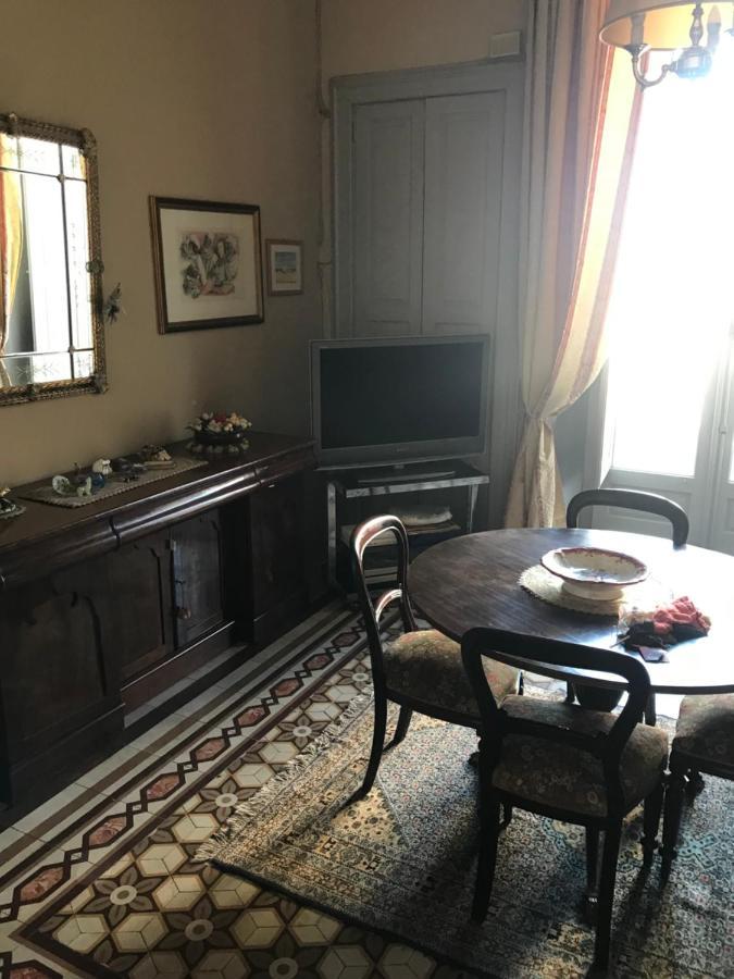 Palazzo De Bellis Vitti nella città delle Grotte Castellana Grotte Esterno foto